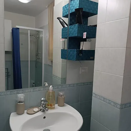 Armareaoverseassuites 1 Фьюмичино