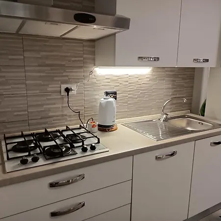 Armareaoverseassuites 1